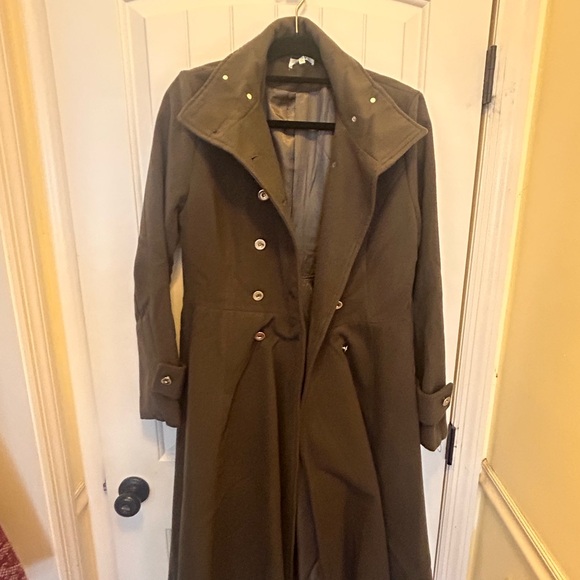 Elegant Brown Women's Coat - Picture 1 of 1